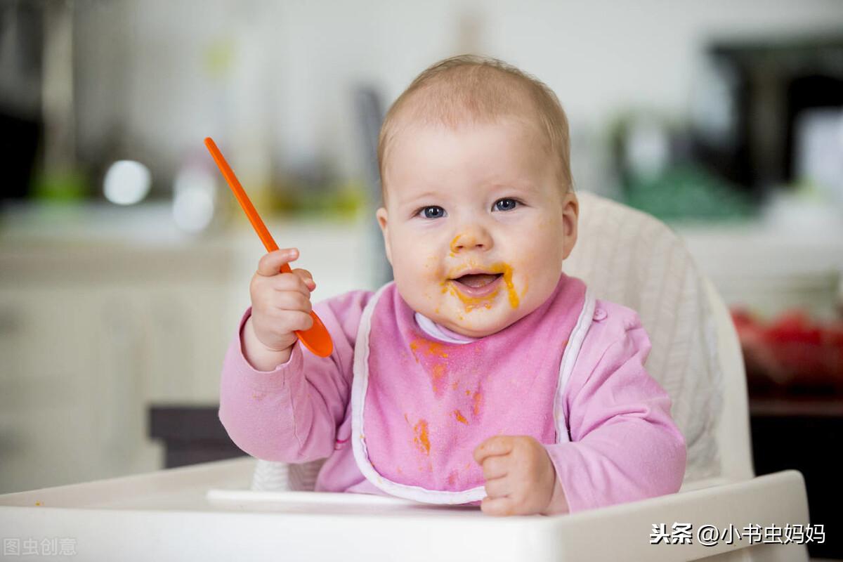 几个月可以给宝宝添加辅食，新手爸妈的指南